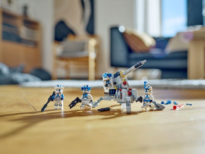 Конструктор LEGO Star Wars TM Бойовий загін бійців-клонів 501-го легіону