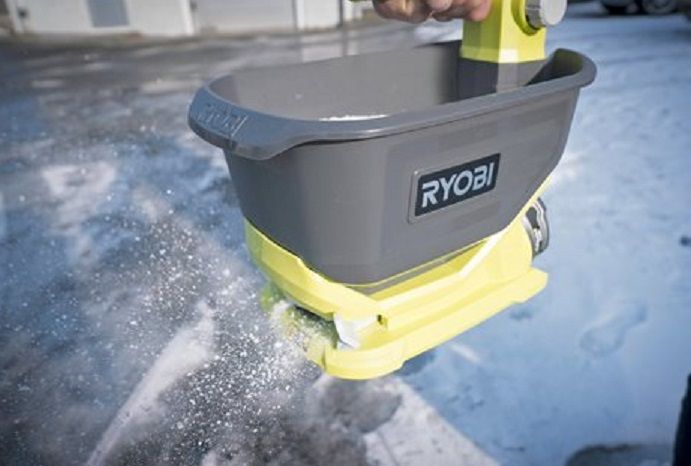 Сівалка акумуляторна Ryobi OSS1800 18В ONE+ розкид до 3.5м контейнер 4л без АКБ та ЗП