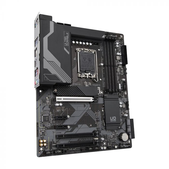 Материнська плата GIGABYTE  Z790 UD s1700 Z790 4xDDR5 M.2 HDMI DP ATX