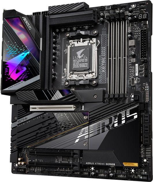 Материнська плата GIGABYTE X670E AORUS XTREME X670 sAM5 4xDDR5 M.2 Wi-Fi BT HDMI BT EATX