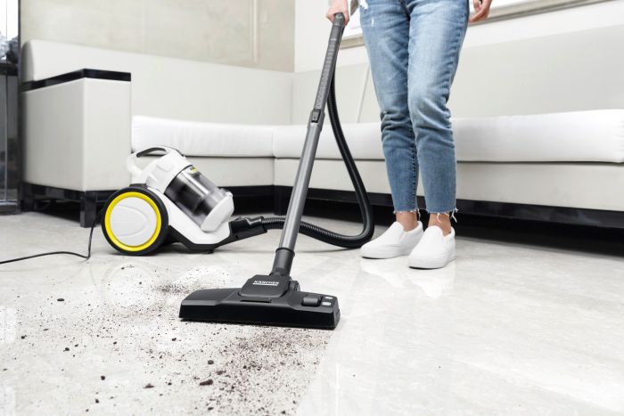 Пилосос Karcher контейнерний VC 3 Plus Premium, 1600Вт, конт пил -0.9л, вага-4.4кг, HEPA 13, білий