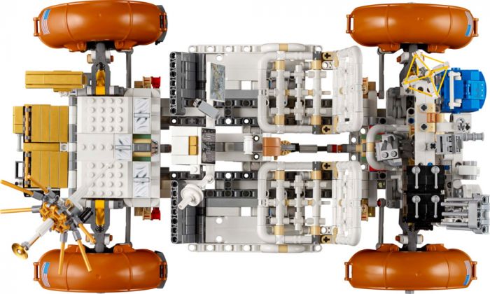 Конструктор LEGO Technic Місячний автомобіль NASA Apollo