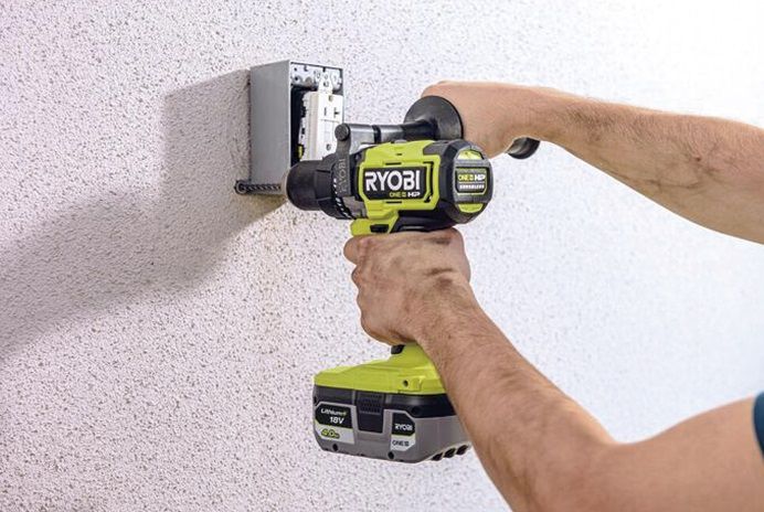 Шурупокрут-дриль ударний акумуляторний Ryobi ONE+ HP RPD18X-242S 18В 1х2А·год 1х4А·год ЗП 95Нм 500·2100об·хв 1.3кг сумка