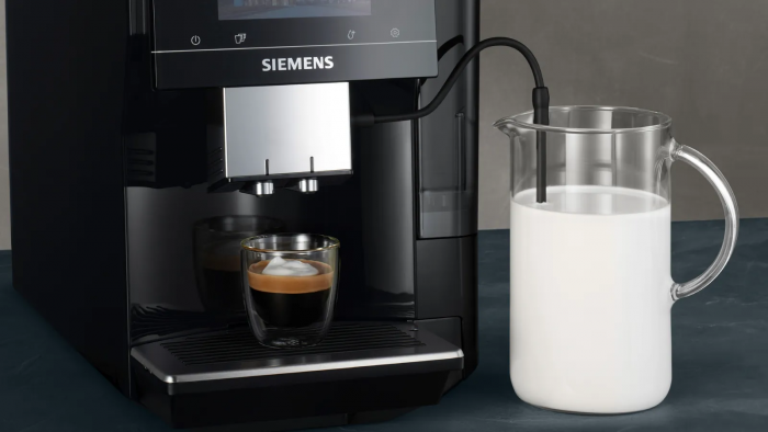Кавомашина Siemens, 2.4л, зерно+мелена, автомат.капуч, LED-дисплей, авторецептів -19, чорний