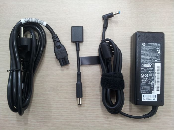 Адаптер живлення HP 65W Smart AC Adapter