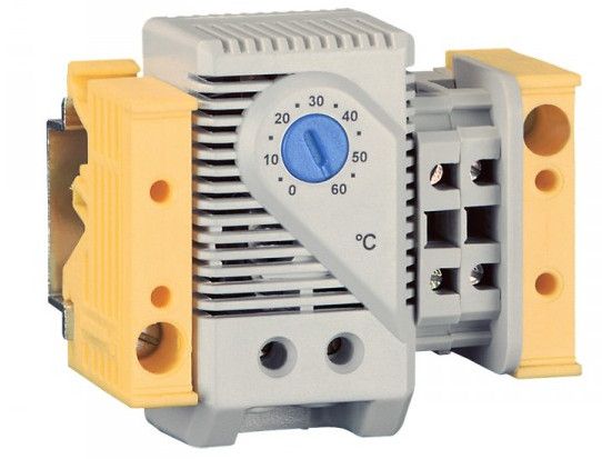 Термостат розмикаючий ZPAS 220VAC, 6А, на DIN рейці для обігрівача
