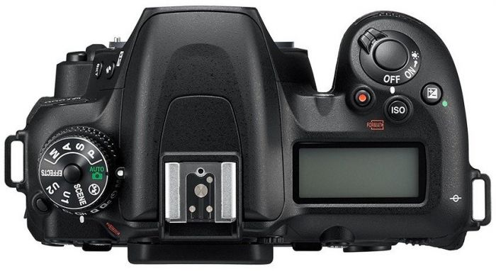 Цифр. фотокамера дзеркальна Nikon D7500 + 18-140VR
