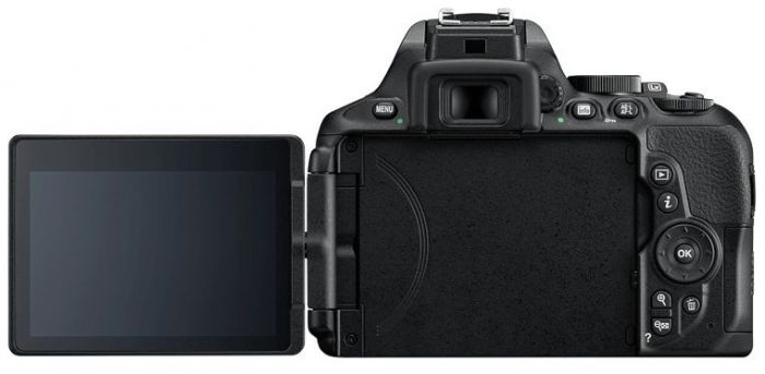 Цифр. фотокамера дзеркальна Nikon D5600 + AF-P 18-55 VR + AF-P 70-300 VR