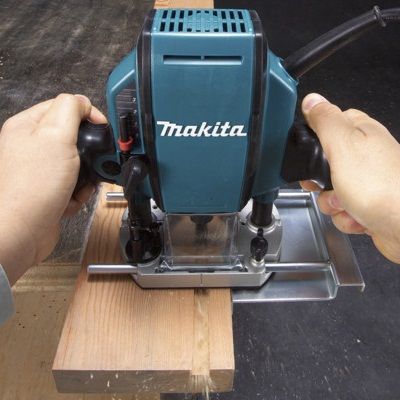 Фрезер Makita RP0900, 900Вт, 8мм, 27000 об/хв, 2.7 кг