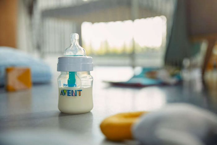 Подарунковий набір Avent Anti-colic з клапаном AirFree™ (SCD807/00)