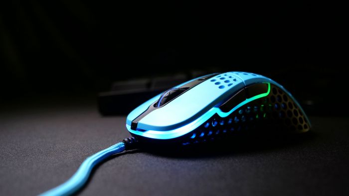 Миша Xtrfy M4 RGB USB Miami Blue