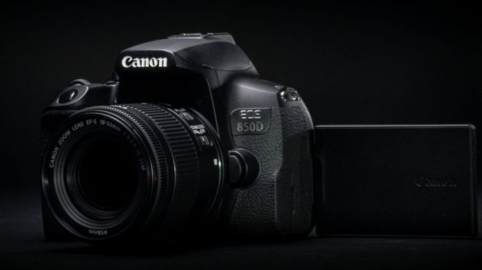 Цифр. фотокамера дзеркальна Canon EOS 850D kit 18-135 IS nano USM Black