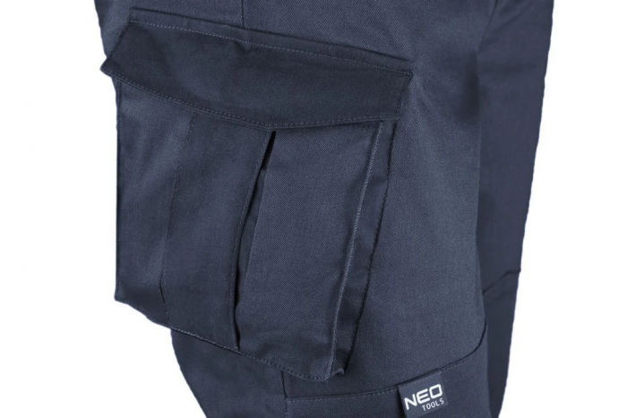 Штани робочі NEO CAMO Navy, розмір M (50), 255 г/м2, профільовані коліна з відсіком для наколінників, потрійні шви, еластична конструкція пояса, міцні кишені, темно-сині