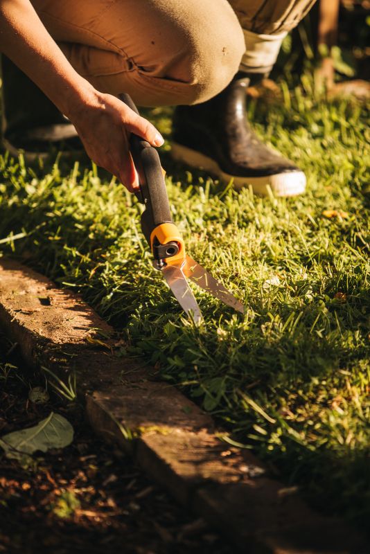 Fiskars Ножиці для трави Servo-System  GS42