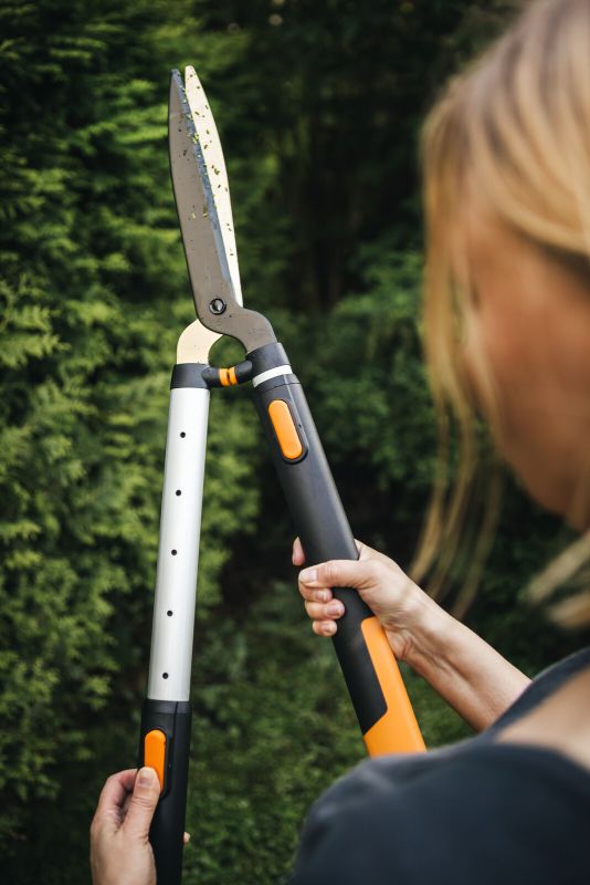 Fiskars Ножиці для кущів телескопічні SmartFit HS86