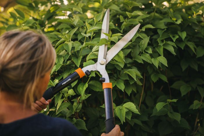 Fiskars Ножиці для кущів Solid HS21