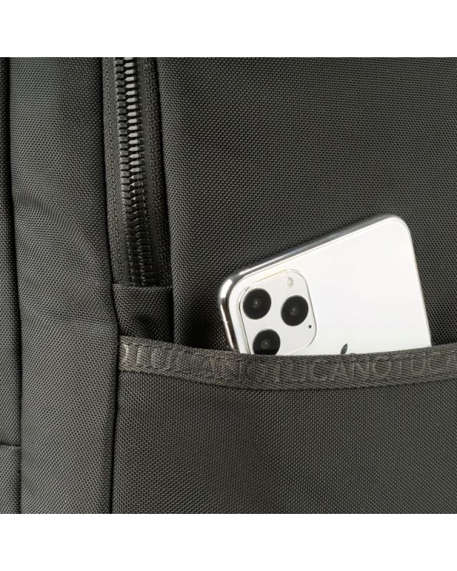 Рюкзак Tucano  Luna Gravity AGS 15.6", чорний Рюкзак Tucano  Luna Gravity AGS 15.6", чорний