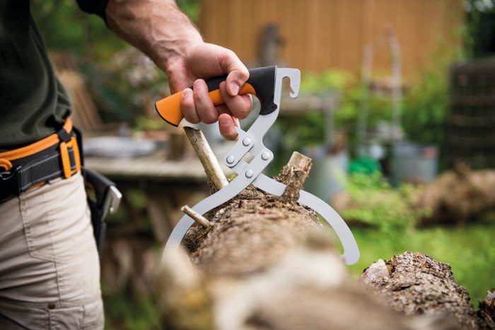 Захоплення для колод Fiskars WoodXpert LT6, 30см