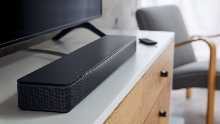 Звукова панель Bose Soundbar 300