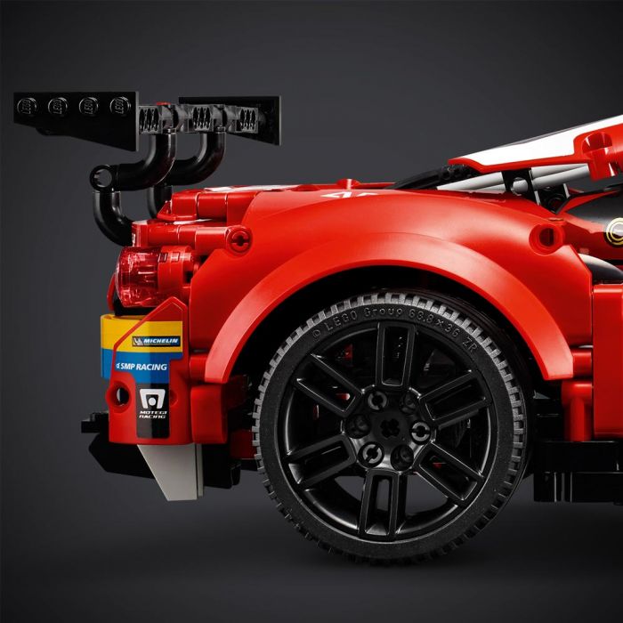 Конструктор LEGO Technic Ferrari 488 GTE “AF Corse #51” 42125