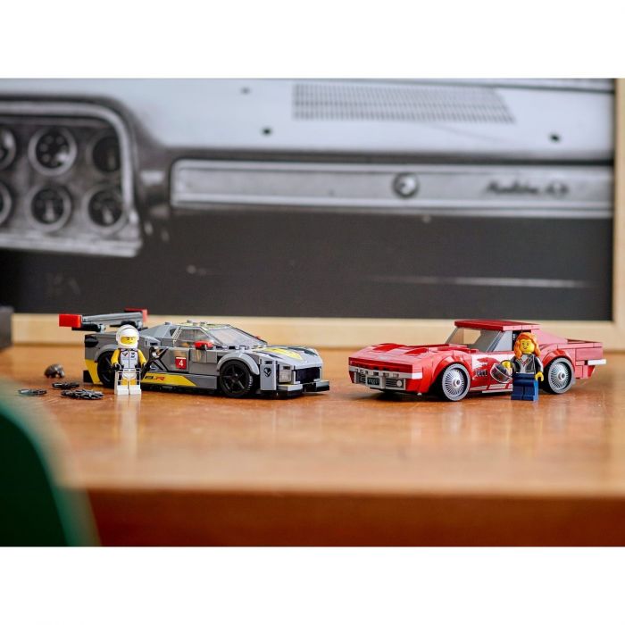 Конструктор LEGO Speed Champions Chevrolet Corvette C8.R Race Car and 1968 Chevrolet Corvette 76903