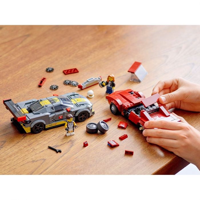 Конструктор LEGO Speed Champions Chevrolet Corvette C8.R Race Car and 1968 Chevrolet Corvette 76903