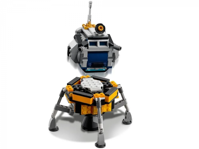 Конструктор LEGO Creator Пригоди на космічному шатлі 31117