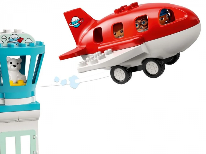 Конструктор LEGO DUPLO Літак і аеропорт 10961