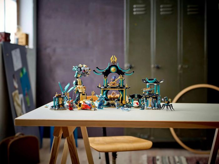 Конструктор LEGO NINJAGO Храм безмежного моря 71755