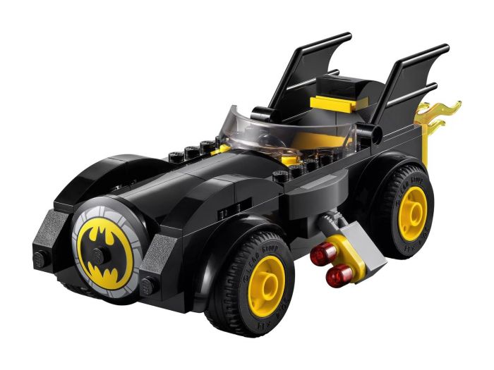 Конструктор LEGO Batman Бетмен проти Джокера: погоня на бетмобілі 76180