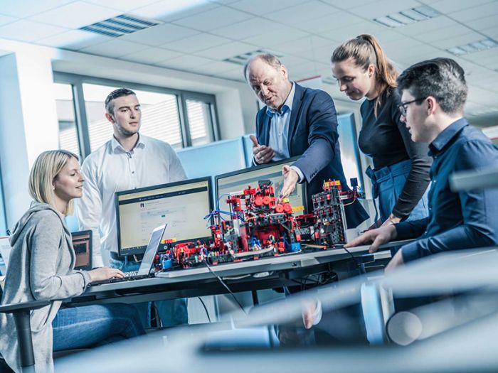 Конструктор fisсhertechnik Trainingsmodelle Factory Industry 4.0 24в з платою підключення до ПЛК