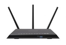Маршрутизатор NETGEAR R7000 Nighthawk AC1900, 4xGE LAN, 1xGE WAN, 1xUSB 3.0, 1xUSB 2.0, 3x зовнішн. ант.