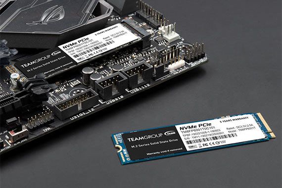 Накопичувач SSD Team M.2 2TB PCIe 3.0 MP33