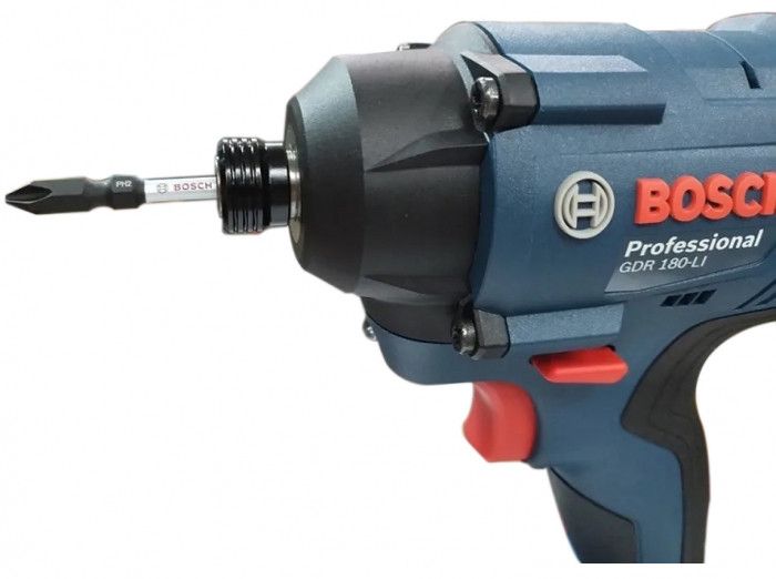 Гайковерт ударний Bosch GDR 180-Li, акум., 2х18 В, 160 Нм, 1/4", 1.1кг, кейс