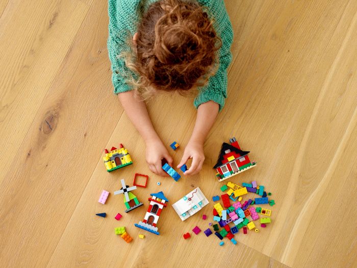 Конструктор LEGO Classic Кубики та будинки