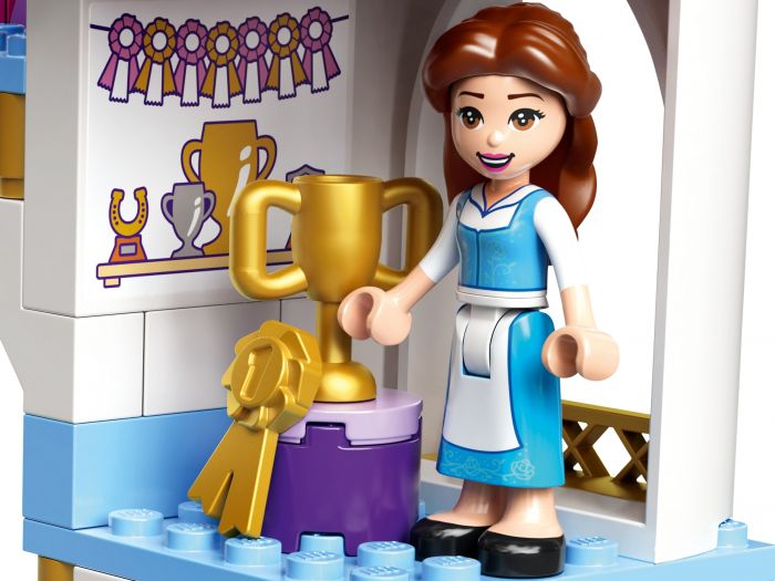 Конструктор LEGO Disney Princess Королівські стайні Белль і Рапунцель 43195