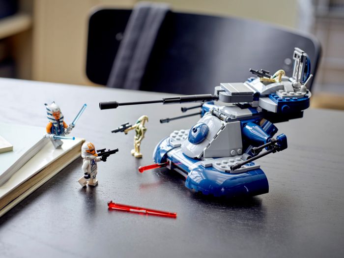 Конструктор LEGO Star Wars Броньований штурмовий танк (AAT™) 75283