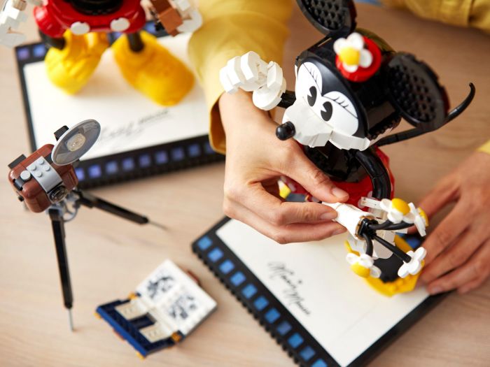 Конструктор LEGO Disney Міккі Маус і Мінні Маус 43179