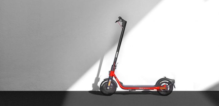 Електросамокат Segway-Ninebot D18E, Black/Red