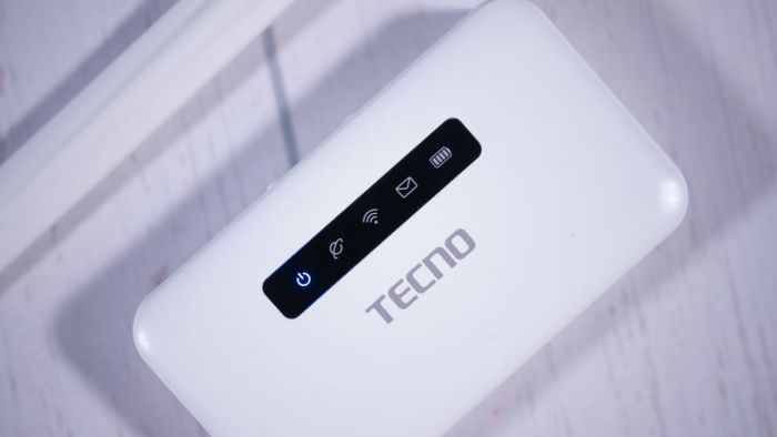 Мобільний маршрутизатор TECNO TR118 4G-LTE, 1x3FF SIM, 1xFE LAN/WAN, 1xmicro-USB, 2600mAh bat.