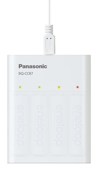 Зарядний пристрій Panasonic USB in/out з функцією Power Bank