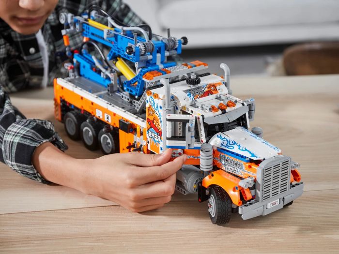 Конструктор LEGO Technic Важкий тягач