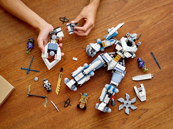 Конструктор LEGO Ninjago Битва робота-титана Зейна