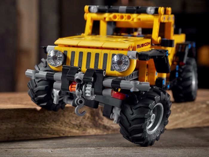 Конструктор LEGO Technic Jeep Wrangler