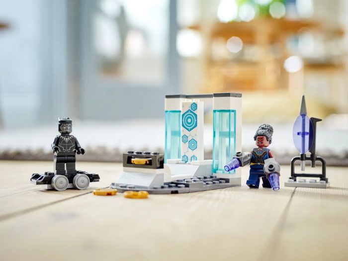 Конструктор LEGO Super Heroes Лабораторія Шурі