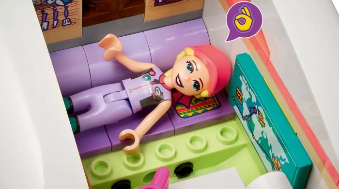 Конструктор LEGO Friends Пригоди Стефані на вітрильному човні