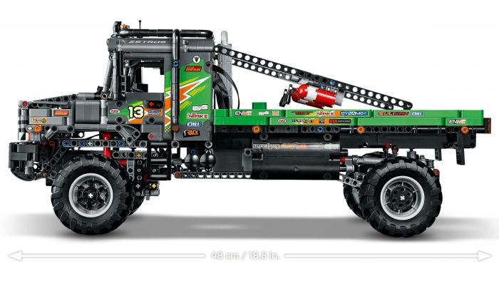 Конструктор LEGO Technic Повнопривідна вантажівка для випробувань Mercedes-Benz Zetros