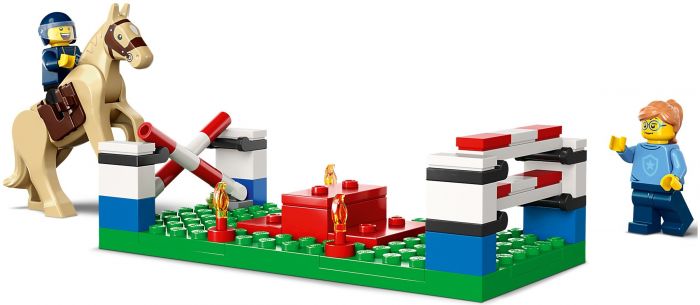 Конструктор LEGO City Поліцейська академія