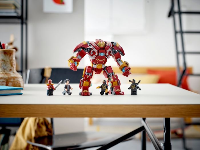 Конструктор LEGO Super Heroes Халкбастер: битва за Ваканду