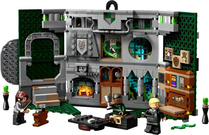 Конструктор LEGO Harry Potter Прапор гуртожитку Слизерин